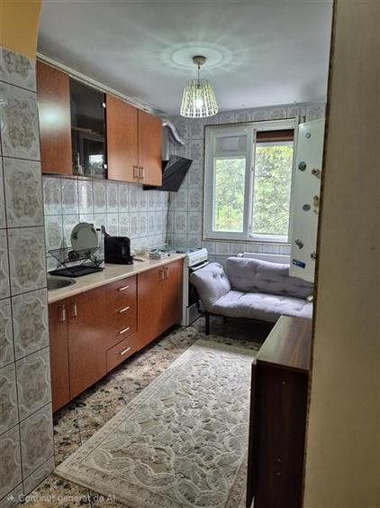 Apartament cu 3 camere decomandat, mobilat în Berceni