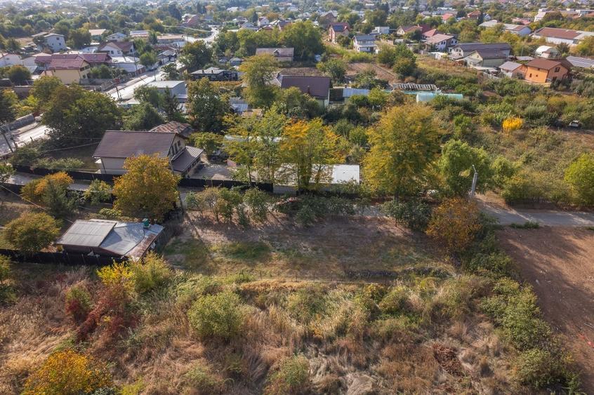 Teren Construcții intravilan de 580 mp, în Domnești