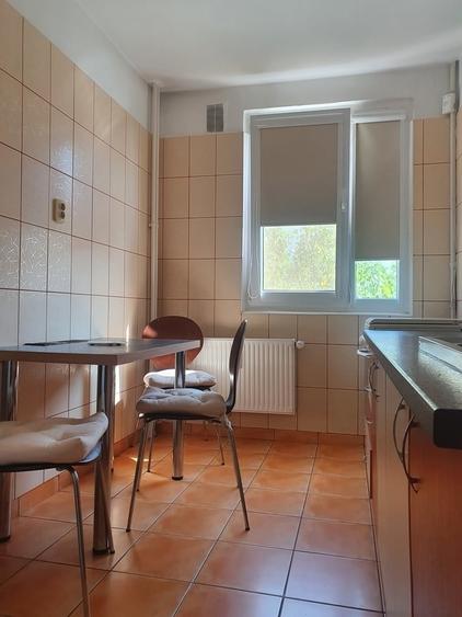 Apartament cu 2 camere semidecomandat în Baba Novac