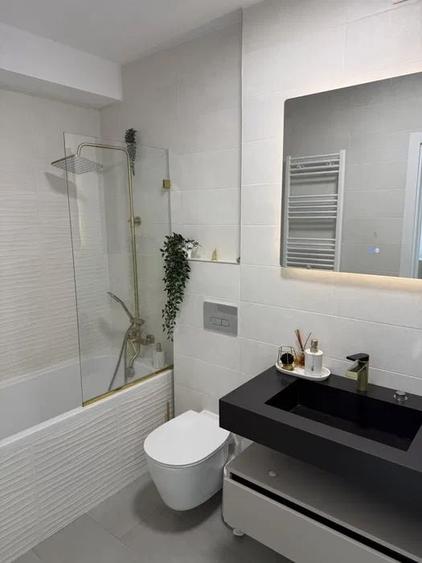 Apartament cu 2 camere decomandat în Drumul Taberei