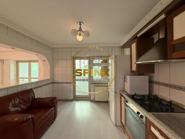 Apartament cu 2 camere semidecomandat în P-ța Alba Iulia