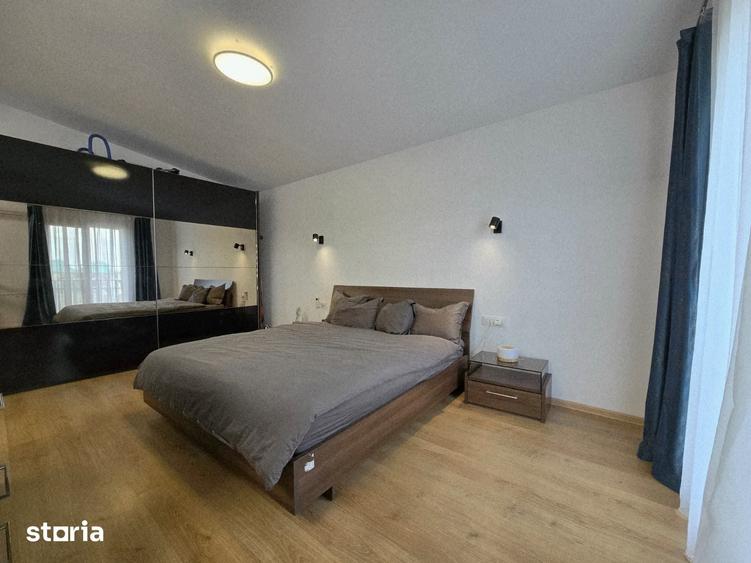Apartament cu 3 camere semidecomandat în Ștefăneștii de Jos