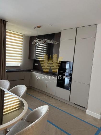 Apartament cu 3 camere decomandat, mobilat în Aradului