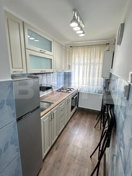 Apartament cu 2 camere semidecomandat în Micro 6
