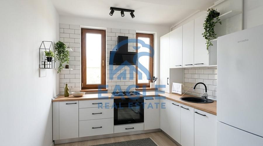 Apartament cu 2 camere nedecomandat, mobilat în Tomis Nord