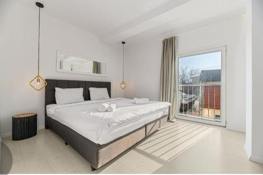 Apartament cu 2 camere decomandat în Centrul Istoric