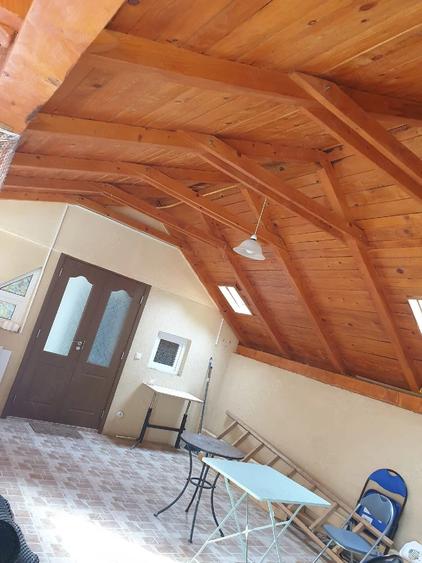 Casă cu Teren 220 Mp în Schei
