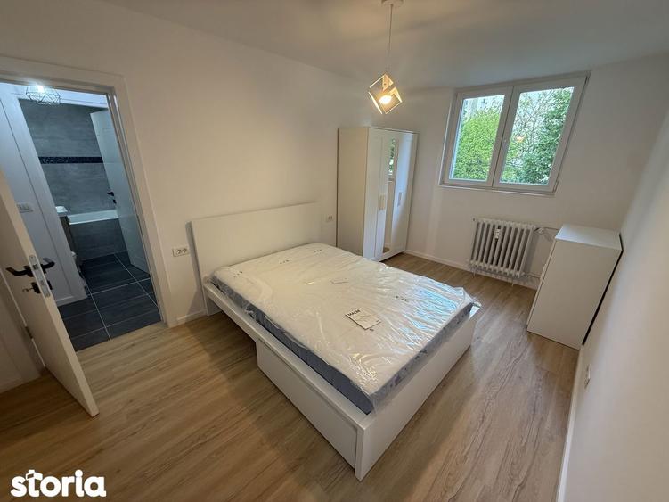 Apartament cu 3 camere semidecomandat, mobilat în Colentina