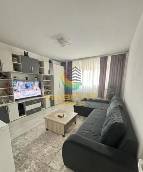 Apartament cu 2 camere decomandat, mobilat în Metalurgiei