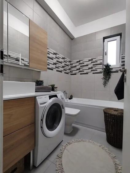 Casă cu 4 camere în Tunari