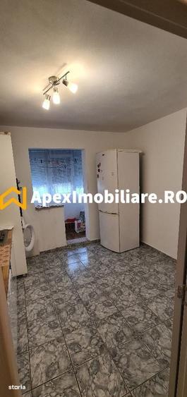 Apartament cu 2 camere decomandat în Sebastian