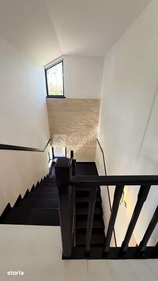 Casă cu 3 camere cu Teren 100 Mp în Rediu