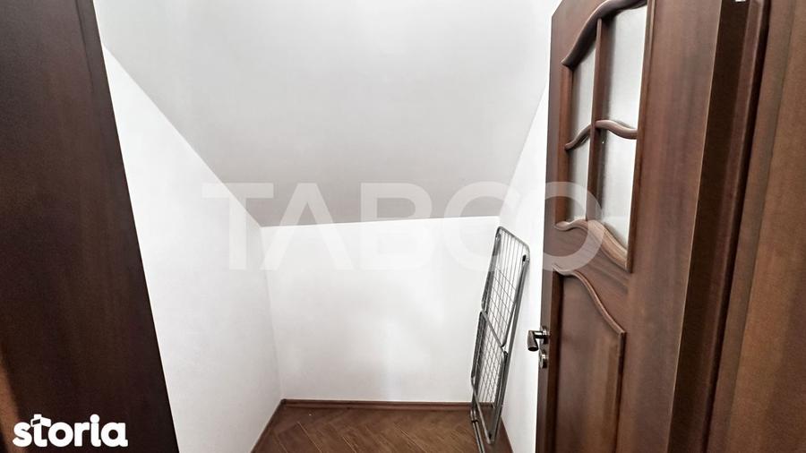 Apartament cu 3 camere decomandat, mobilat în Mihai Viteazul