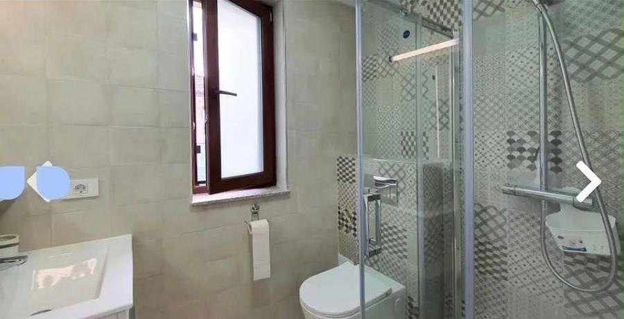 Casă cu 3 camere în Păulești