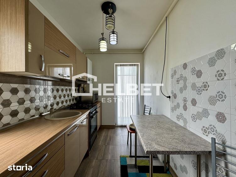 Apartament cu 2 camere decomandat în IAR