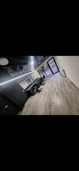 Spațiu comercial, de 35 mp, în Dărmănești