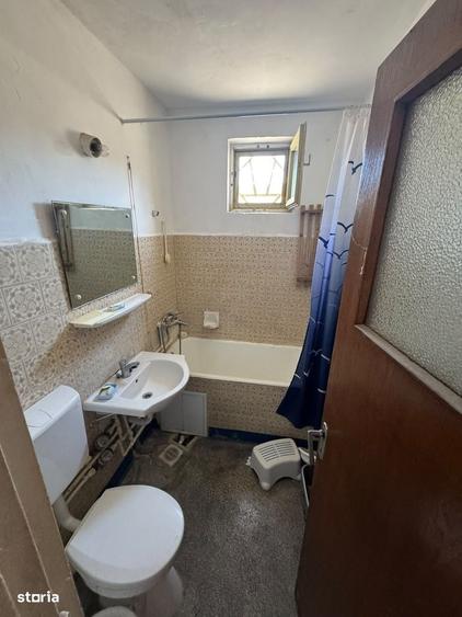 Apartament cu 3 camere semidecomandat în Ultracentral