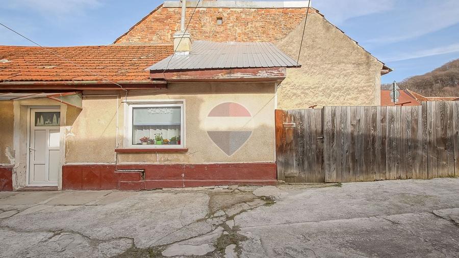 Duplex cu 4 camere cu Teren 230 Mp în Carierei