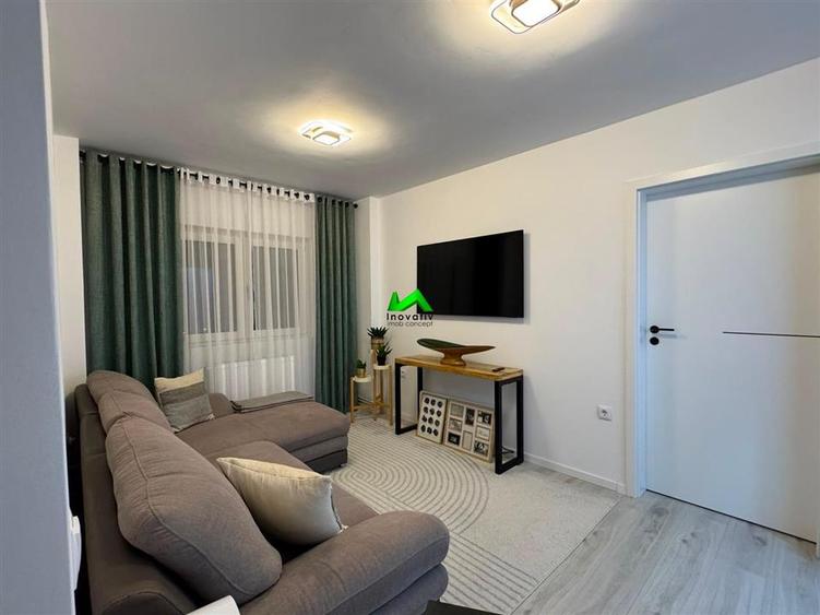 Apartament cu 3 camere decomandat în Mihai Viteazul