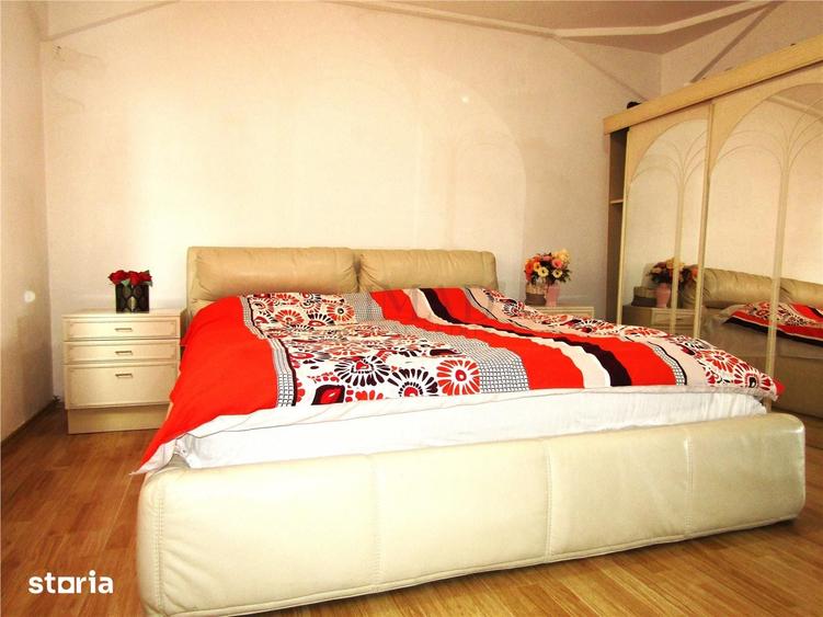 Casă cu 4 camere cu Teren 620 Mp în Ulmi