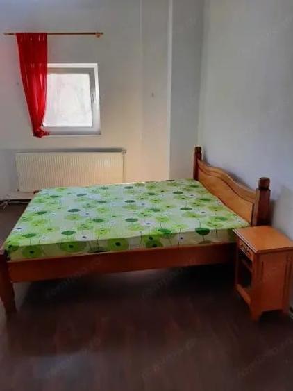 Apartament cu 4 camere, mobilat în Unirii