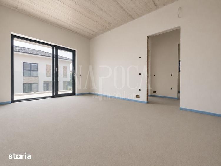 Casă cu 4 camere cu Teren 607 Mp în Borhanci