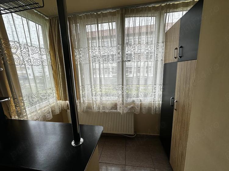 Apartament cu 2 camere decomandat în Ultracentral
