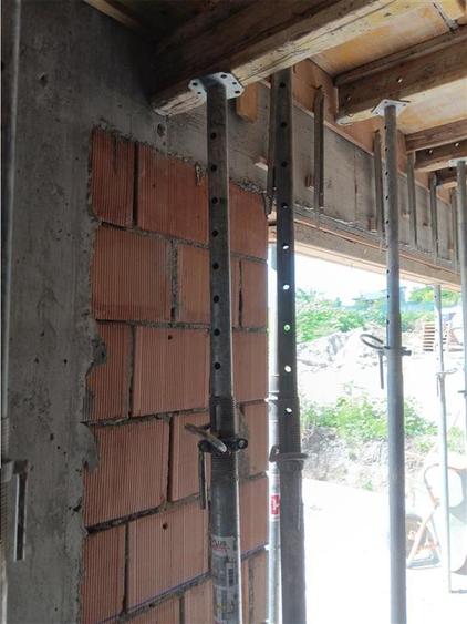 Casă individuală cu 4 camere cu Canalizare în Exterior Nord