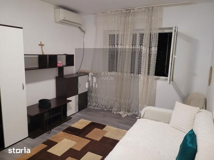 Garsonieră semidecomandată în Titan