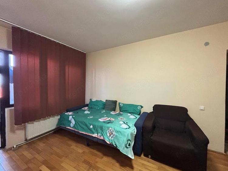 Apartament cu 2 camere semidecomandat în Lehliu