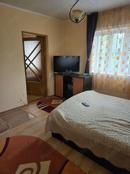 Casă cu Teren 1386 Mp în Cuza Vodă