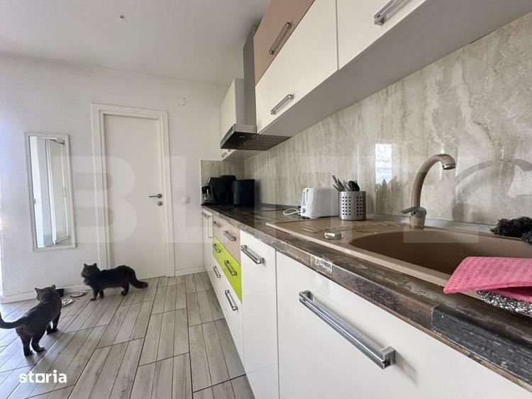 Casă cu 4 camere cu Teren 1660 Mp în Vulcan