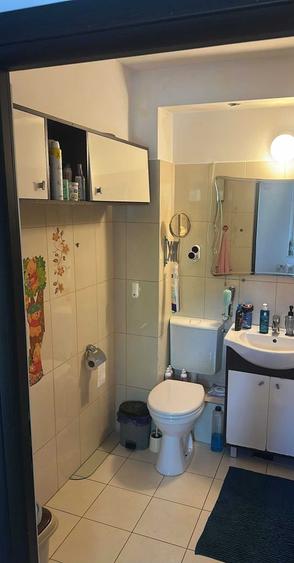 Apartament cu 2 camere decomandat în Albești