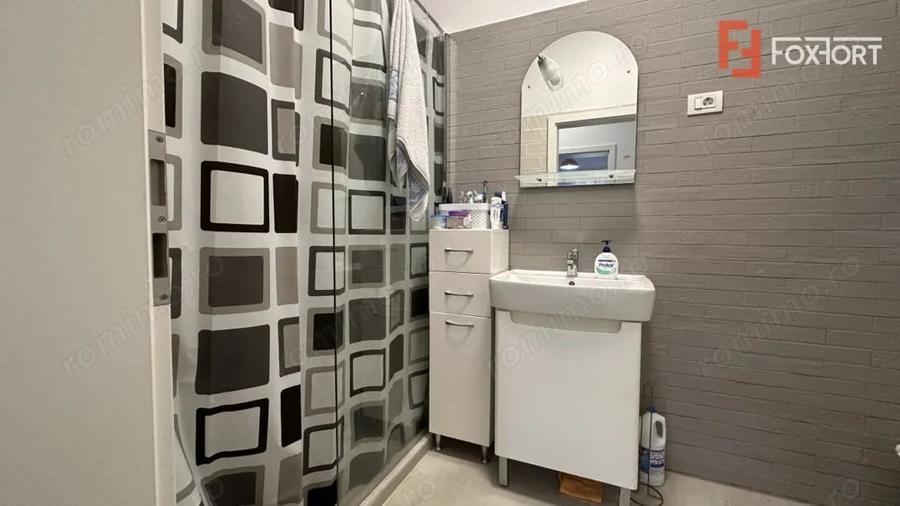 Spațiu comercial, de 51 mp, în Buziașului
