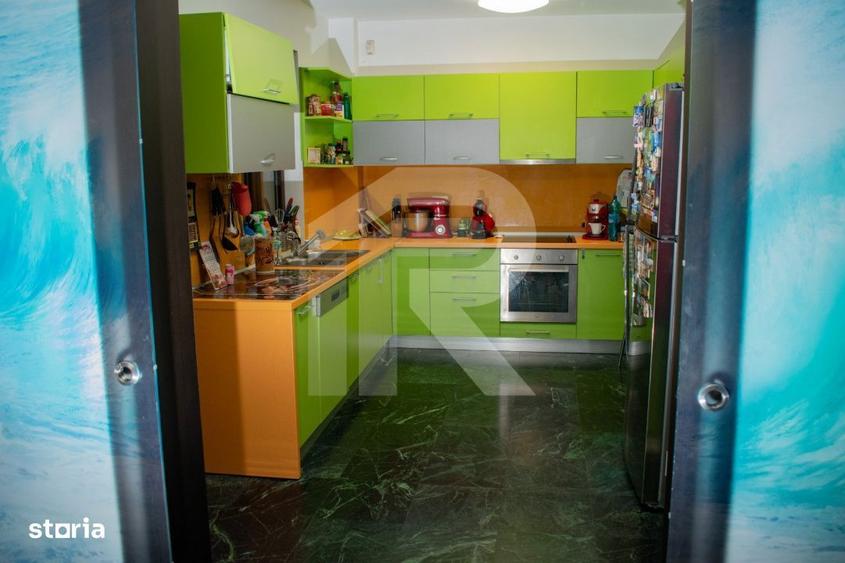 Casă cu 6 camere cu Teren 700 Mp în Crevedia