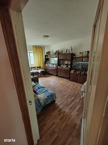 Apartament cu 3 camere în Nicolina