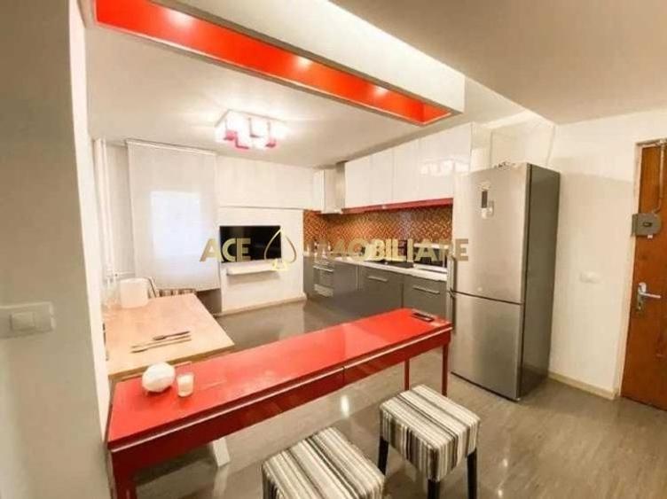 Apartament cu 3 camere decomandat, mobilat în Nerva Traian