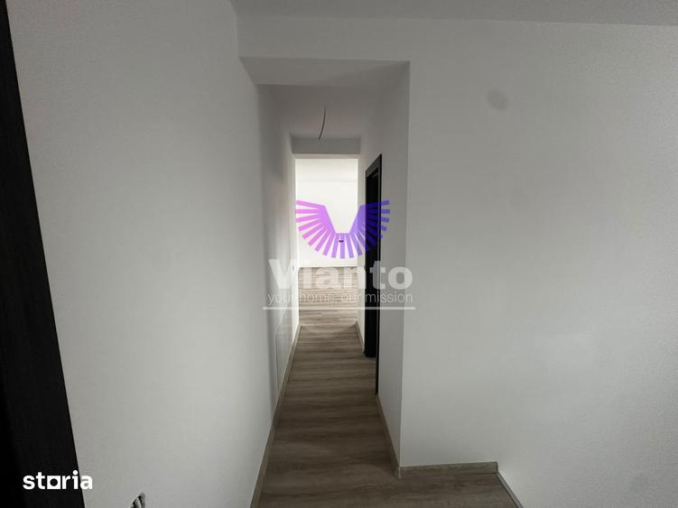 Casă cu 5 camere cu Teren 250 Mp în Central