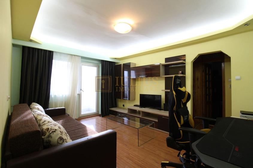 Apartament cu 2 camere semidecomandat, mobilat în Complex Studențesc