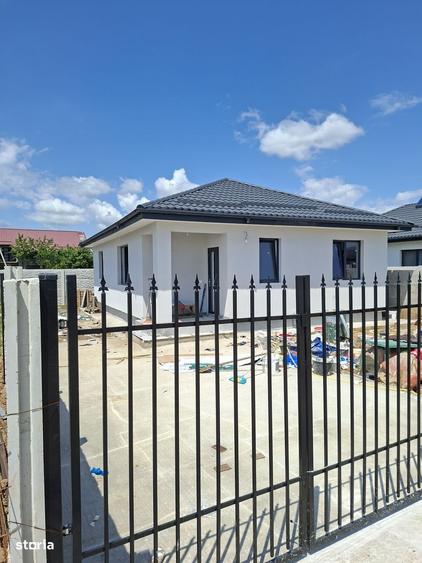 Casă cu 2 camere în Bariera Vâlcii