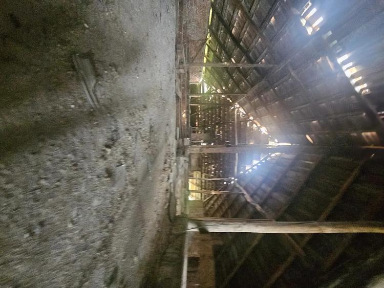 Casă cu 4 camere cu Teren 1486 Mp în Central