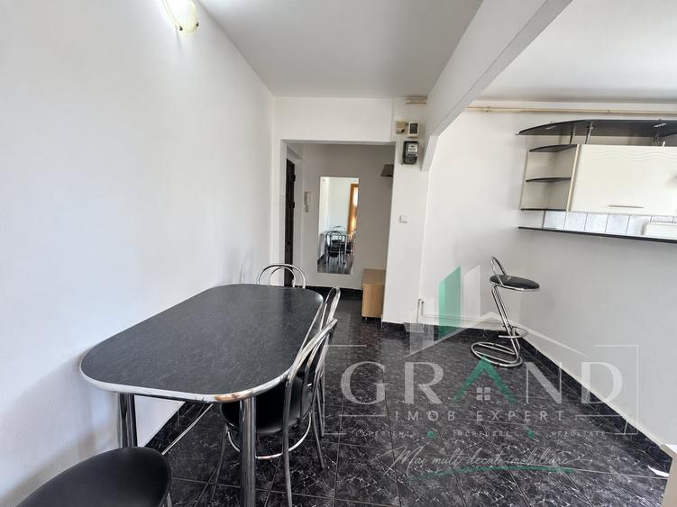Apartament cu 3 camere semidecomandat, mobilat în Gheorgheni