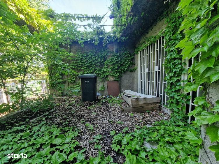 Casă cu 4 camere în Sud