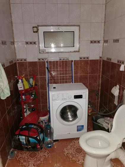 Casă cu 4 camere în Slătioara