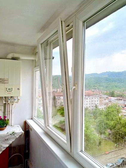 Apartament cu 2 camere semidecomandat în Petros