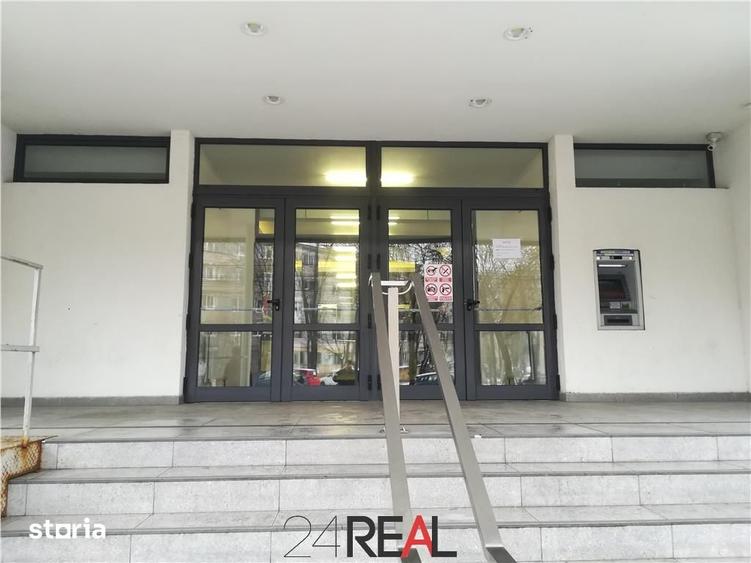 Spațiu comercial, de 8,000 mp, în Giulești