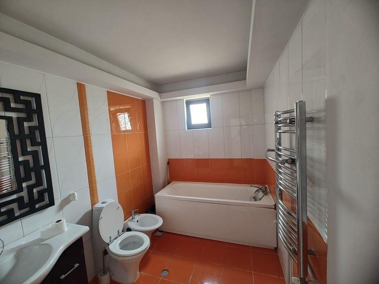 Spațiu comercial, de 105 mp, în Exterior Vest