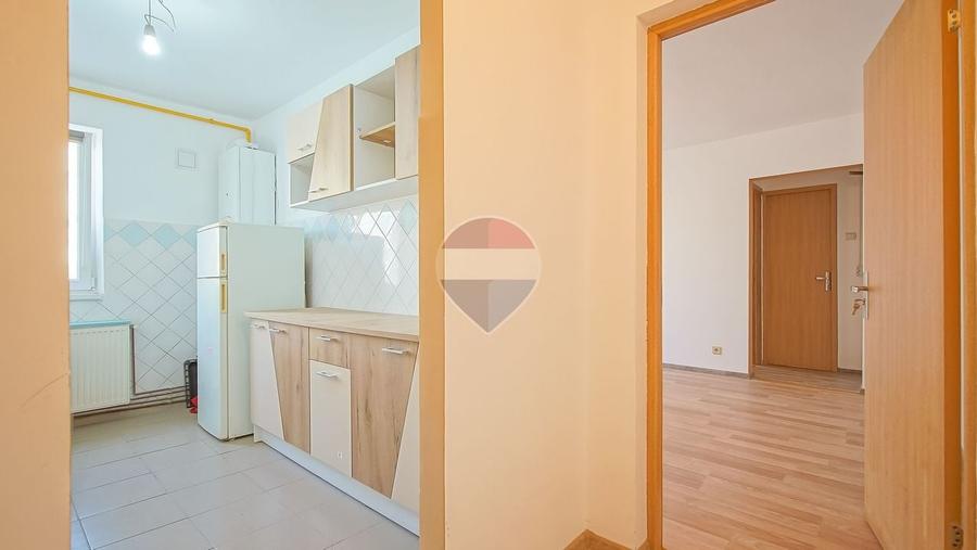 Apartament cu 2 camere semidecomandat în Electroprecizia