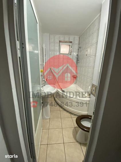 Apartament cu 2 camere semidecomandat în Central