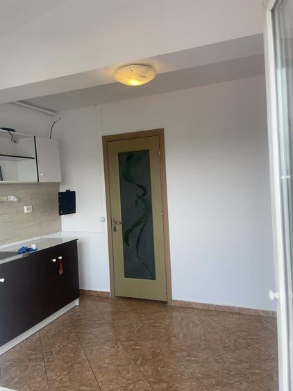 Apartament cu 2 camere decomandat, mobilat în Rahova
